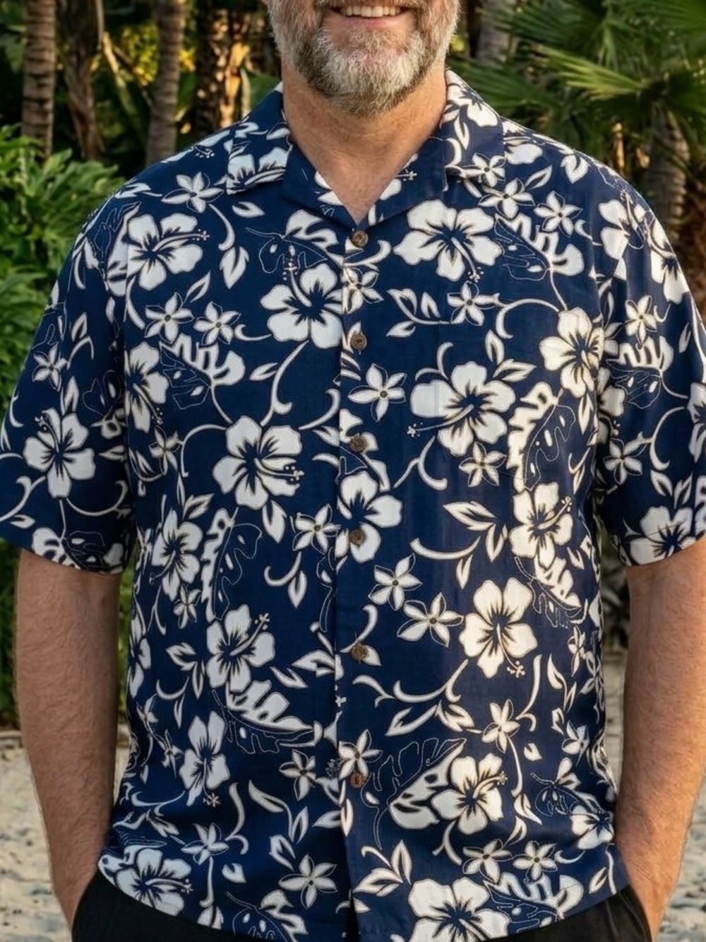 Hilo Hattie Classic Hibiscus Aloha Shirt Men’s L Made in Hawaii